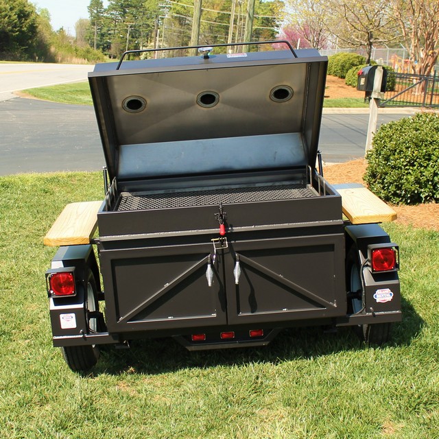 Charcoal Grill Towable