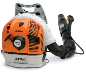 It’s September! How to rent the right equipment for fall clean-up