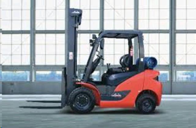 The Benefits of Renting a Forklift | MCFA