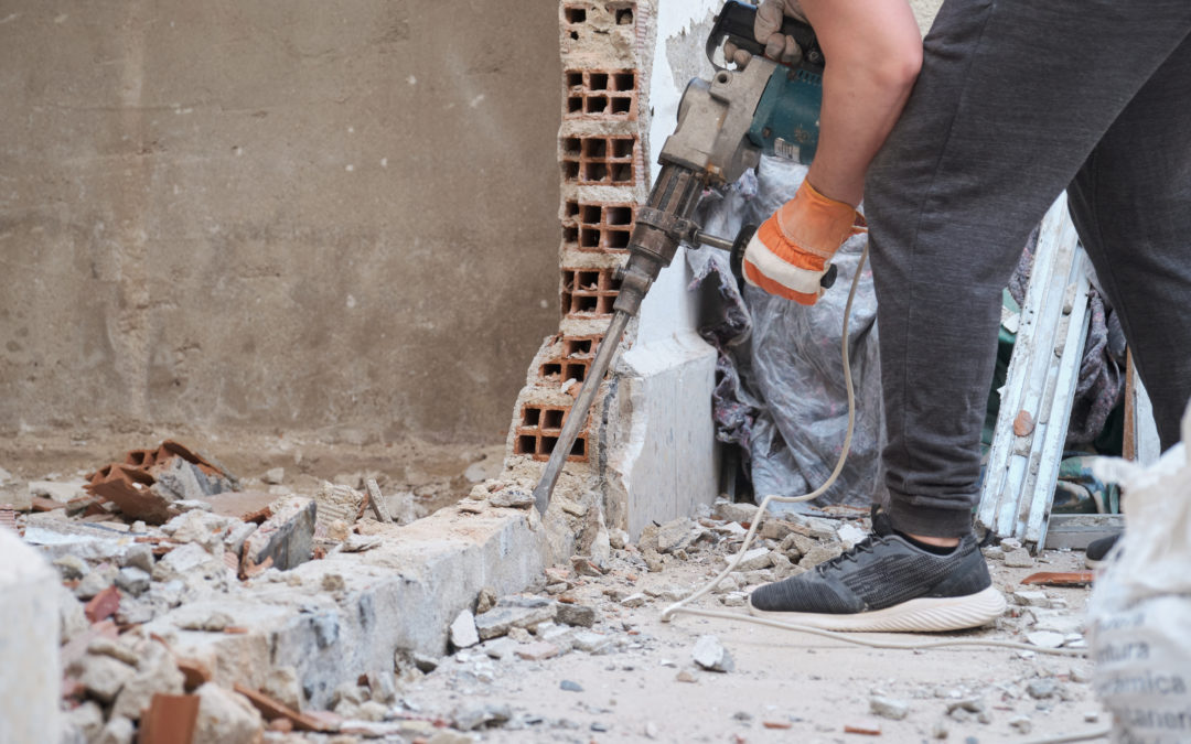How to Use a Jackhammer: A Homeowner’s Guide
